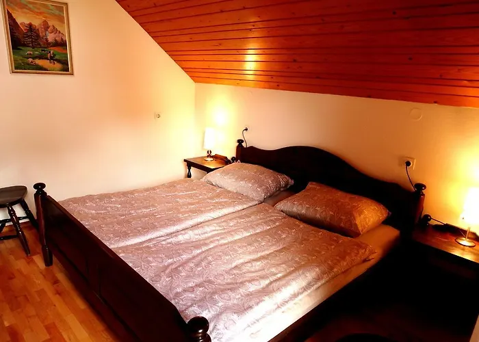 Hiša za goste Garden Maria